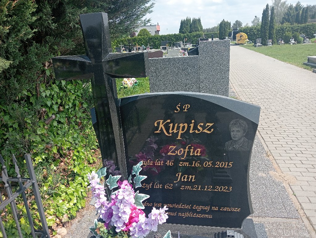 Grób Zofia Kupisz